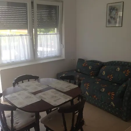 Apartman Dodo *